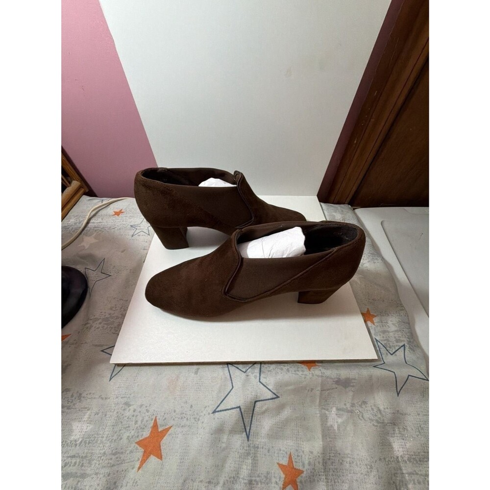 Impo Brown Suede Stretch Block Heel Ankle Bootie Shoes - Women's SZ 6.5M